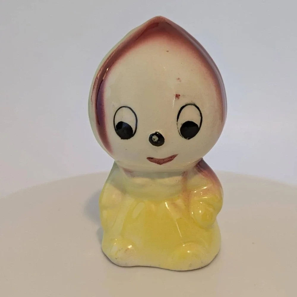 Vintage Vegetable Head People Anthropomorphic Salt And Pepper Apple Onion